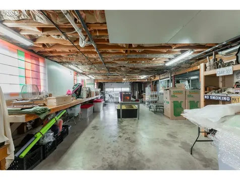 944 SE Kane Street Roseburg OR 97470