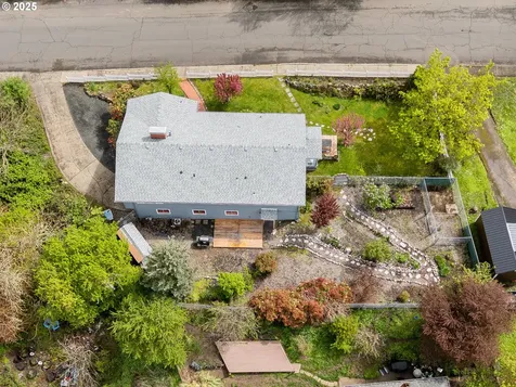 944 SE Kane Street Roseburg OR 97470