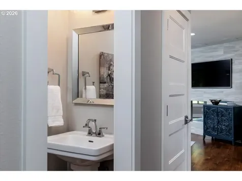 15805 SW Colony Drive Portland OR 97224