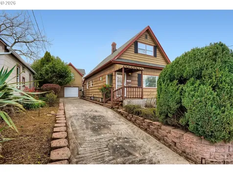 6105 NE 13th Avenue Portland OR 97211
