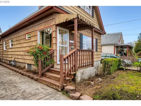 6105 NE 13th Avenue Portland OR 97211
