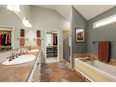 7040 SW 31st Avenue Portland OR 97219
