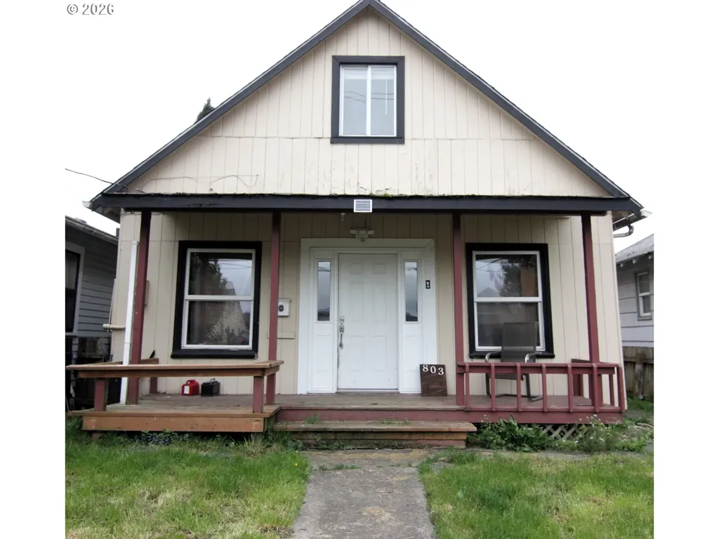 803 S 5th Avenue Kelso WA 98626