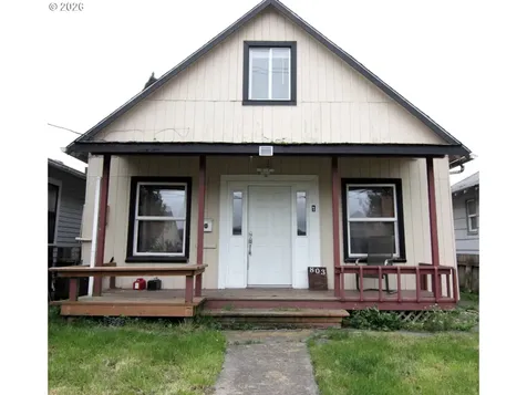 803 S 5th Avenue Kelso WA 98626