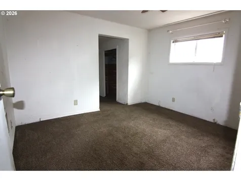 803 S 5th Avenue Kelso WA 98626