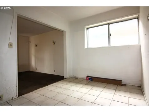 803 S 5th Avenue Kelso WA 98626