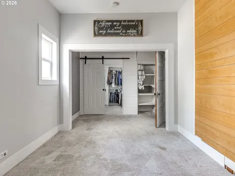 320 Gatch Street Woodburn OR 97071