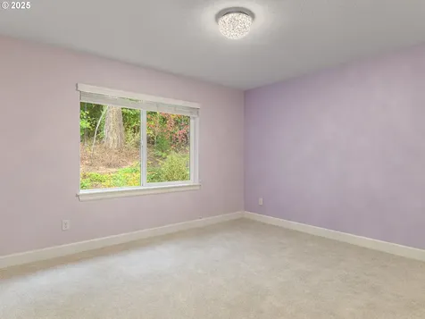 18706 Bryant Road Lake Oswego OR 97034