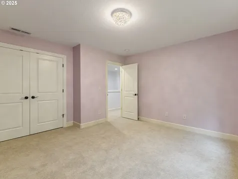 18706 Bryant Road Lake Oswego OR 97034