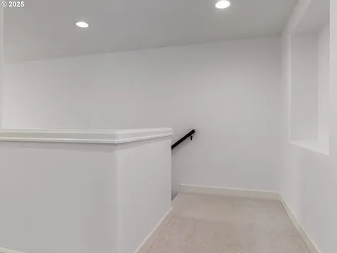 18706 Bryant Road Lake Oswego OR 97034
