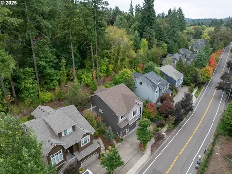 18706 Bryant Road Lake Oswego OR 97034
