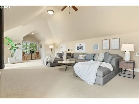 11064 SE Scotts Summit Court Happy Valley OR 97086