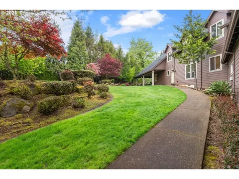 11064 SE Scotts Summit Court Happy Valley OR 97086