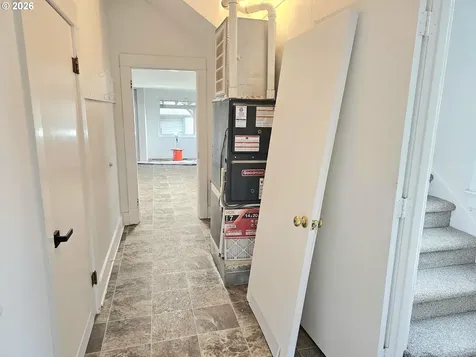 365 Bryan Street Woodburn OR 97071