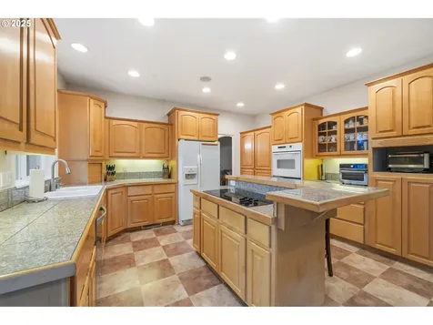 7311 NE 317th Place Camas WA 98607