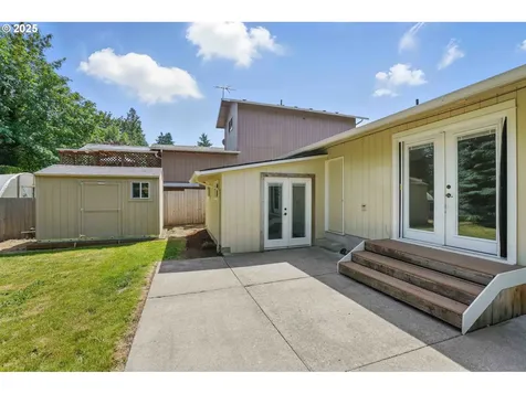 424 SE Barnes Avenue Gresham OR 97080