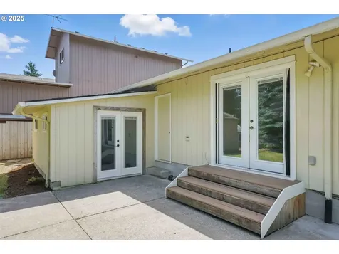 424 SE Barnes Avenue Gresham OR 97080
