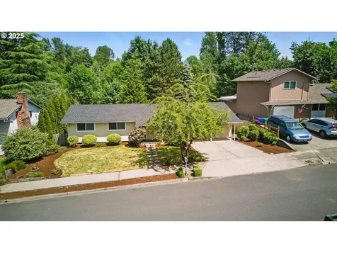424 SE Barnes Avenue Gresham OR 97080