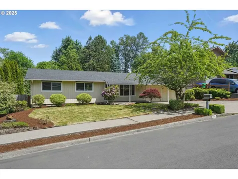 424 SE Barnes Avenue Gresham OR 97080