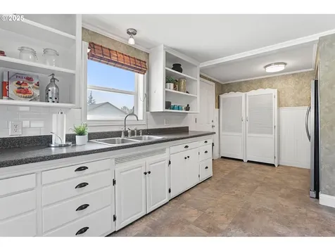 4809 NE 51st Street Vancouver WA 98661