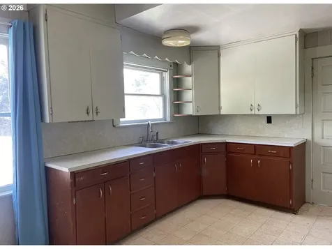 291 Cooper Avenue Underwood WA 98651