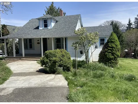 291 Cooper Avenue Underwood WA 98651