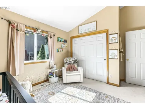 301 S Cole Avenue Molalla OR 97038