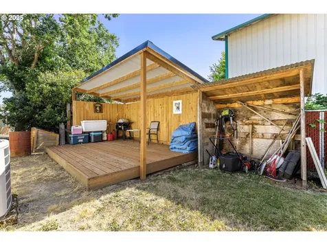 301 S Cole Avenue Molalla OR 97038