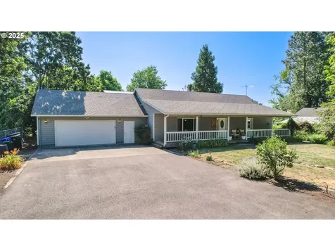 301 S Cole Avenue Molalla OR 97038
