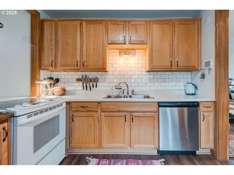 1717 NE 97th Street Vancouver WA 98665