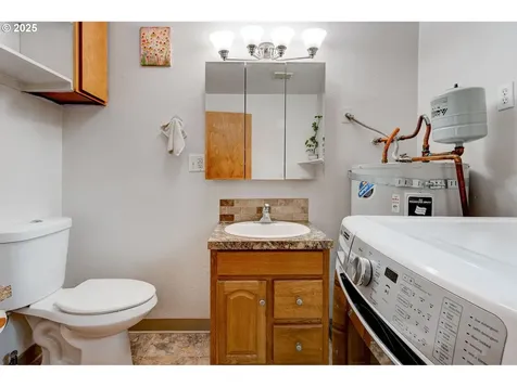 1717 NE 97th Street Vancouver WA 98665