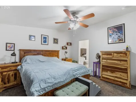 6107 Nonpareil Road Sutherlin OR 97479