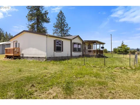 6107 Nonpareil Road Sutherlin OR 97479