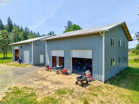 6107 Nonpareil Road Sutherlin OR 97479