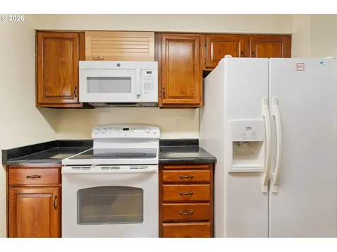 15260 NE Couch Court Portland OR 97230