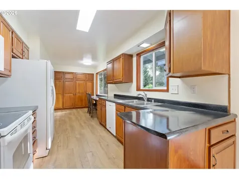 15260 NE Couch Court Portland OR 97230