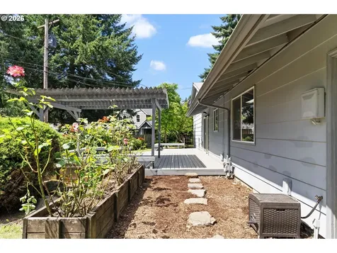 15260 NE Couch Court Portland OR 97230