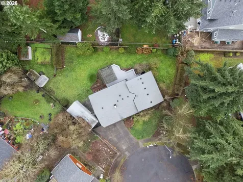 15260 NE Couch Court Portland OR 97230