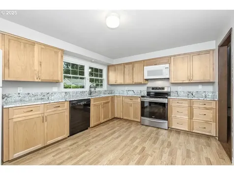 13675 SW Chariot Court Beaverton OR 97008
