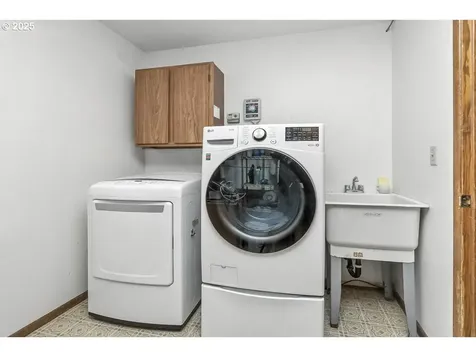 13675 SW Chariot Court Beaverton OR 97008
