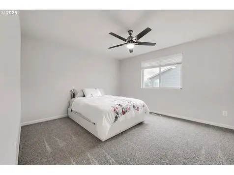 1886 N Hyssop Street Canby OR 97013