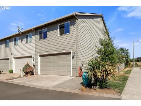 19033 Village Boulevard Sandy OR 97055