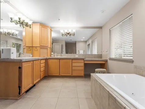 19913 SE 8th Way Camas WA 98607
