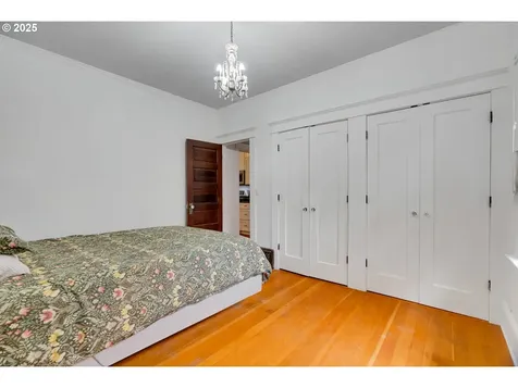 1734 SE 43rd Avenue Portland OR 97215