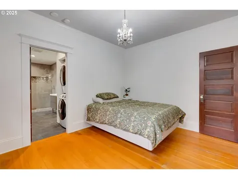 1734 SE 43rd Avenue Portland OR 97215
