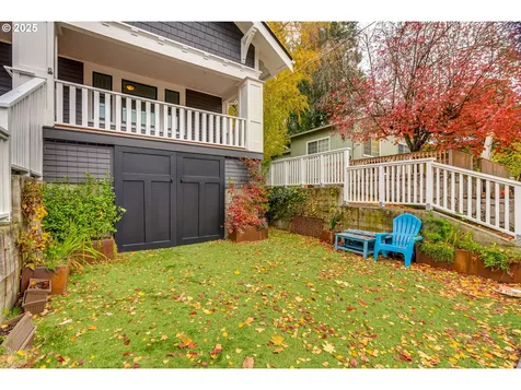 1734 SE 43rd Avenue Portland OR 97215
