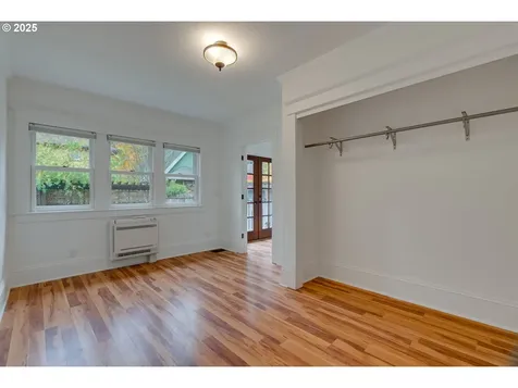 1734 SE 43rd Avenue Portland OR 97215