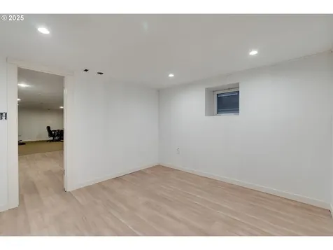 1734 SE 43rd Avenue Portland OR 97215