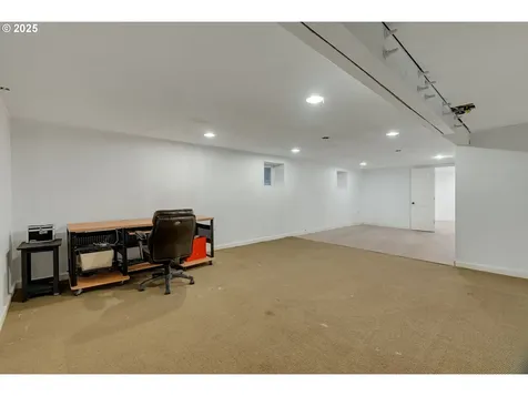 1734 SE 43rd Avenue Portland OR 97215