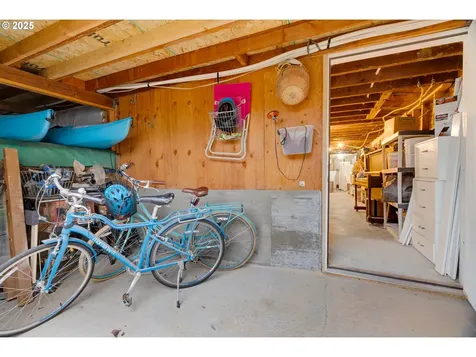 1734 SE 43rd Avenue Portland OR 97215